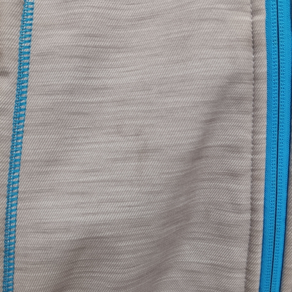 Snozu Soft Shell Faux Fur Lined Winter Hooded Jacket Girls M (10/12) Gray & Blue - Picture 13 of 13